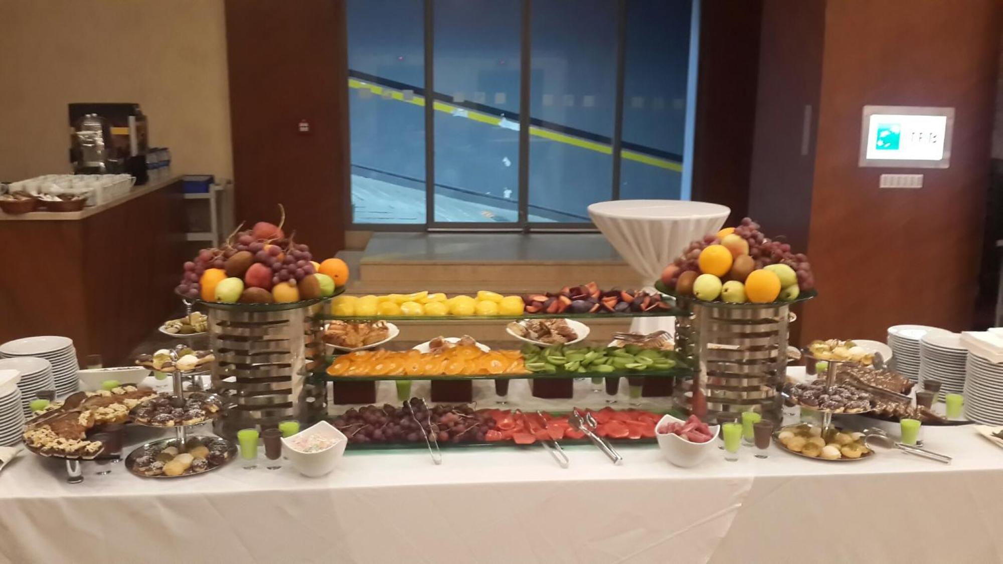 Holiday Inn Gaziantep By Ihg Exterior foto